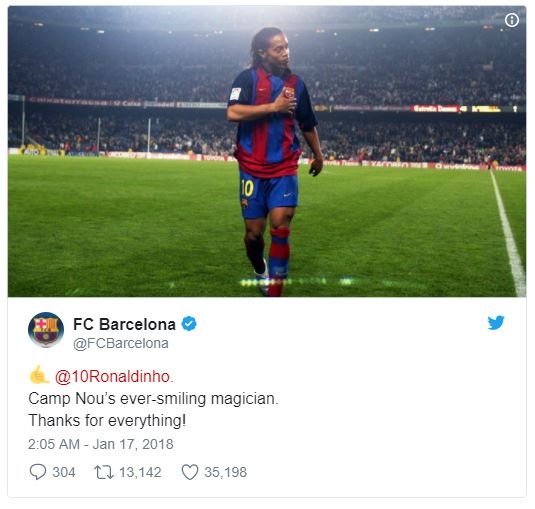 Fc barcelona fcbarcelona 1oronaldinho . camp nou's eversmiling magician. thanks