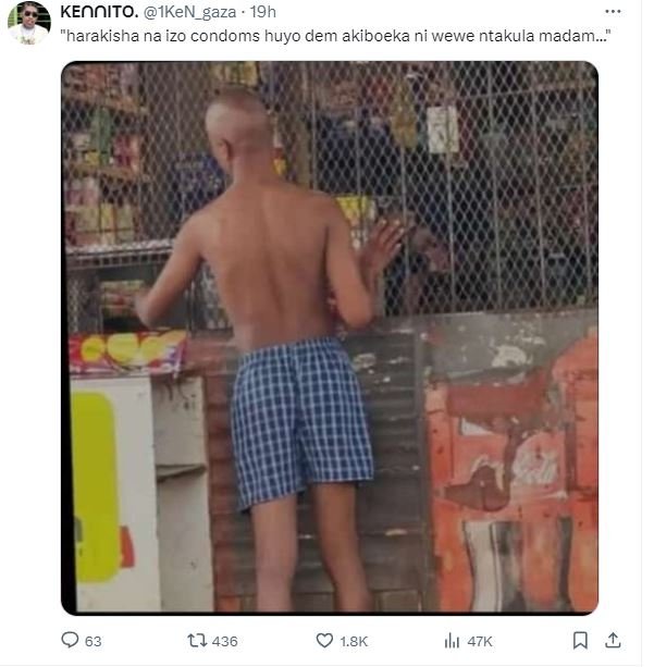 Kennito. iken_gaza 19h harakisha naizo condoms huyo dem akiboeka ni wewe ntakula