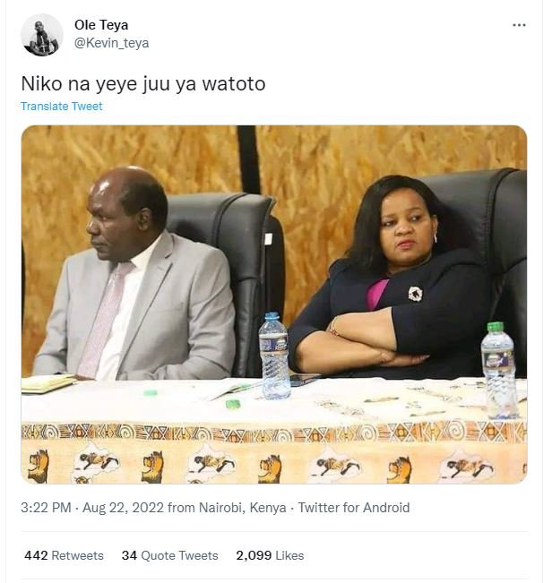 Ole teya kevin_teya niko na yeye juu ya watoto translate tweer 3.22 pm aug 22, f