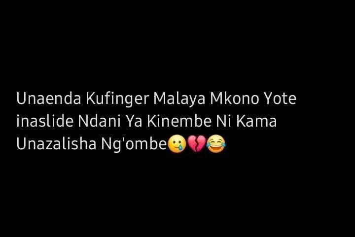 Unaenda kufinger malaya mkono yote inaslide ndani ya kinembe ni kama unazalisha