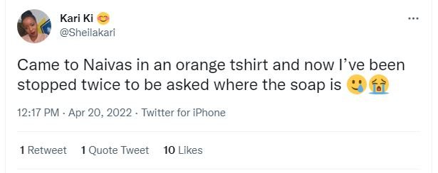 Kari ki sheilakari came to naivas in an orange tshirt and now 've been stopped t