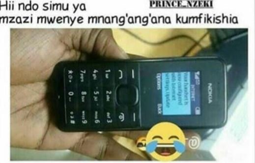 Hii ndo simu ya pincinzkki zazi mwenye mnang'ang'ana kumfikishia