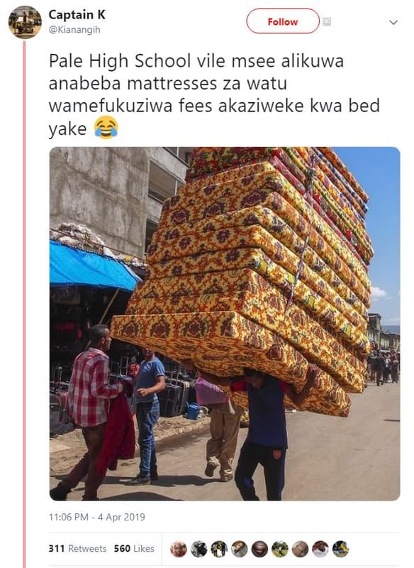 Captain k kianangih follow pale high school vile msee alikuwa anabeba mattresses