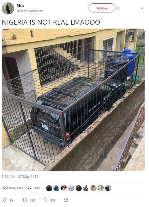 Nia sagegoddesss follow nigeria is not real lmaooo 5.24 am 27 may 372 retweets 3