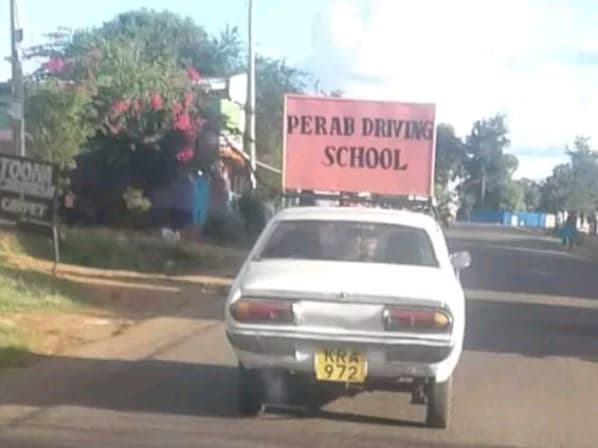 Perad driviyge school 0n con