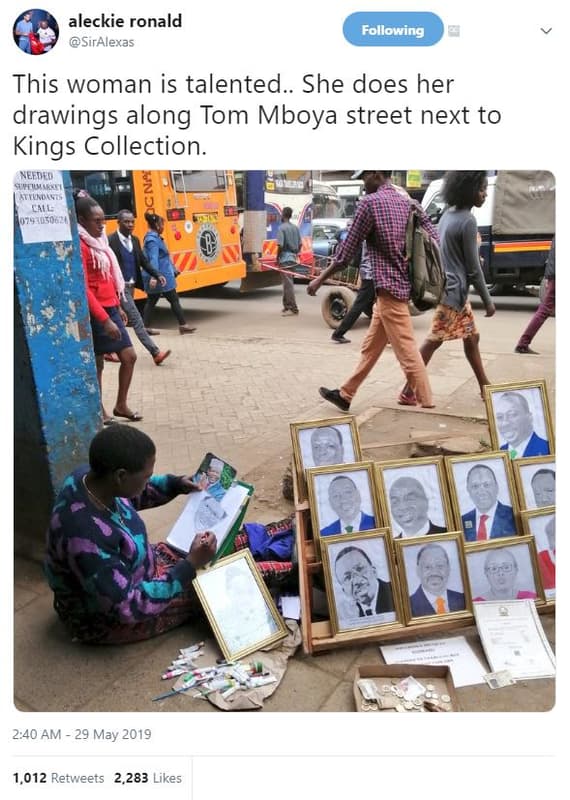 Aleckie ronald siralexas following this woman is talented.. she does her drawing