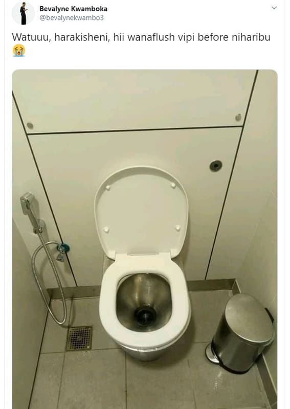 Bevalyne kwamboka bevalynekwambo3 watuuu, harakisheni hii wanaflush vipi before