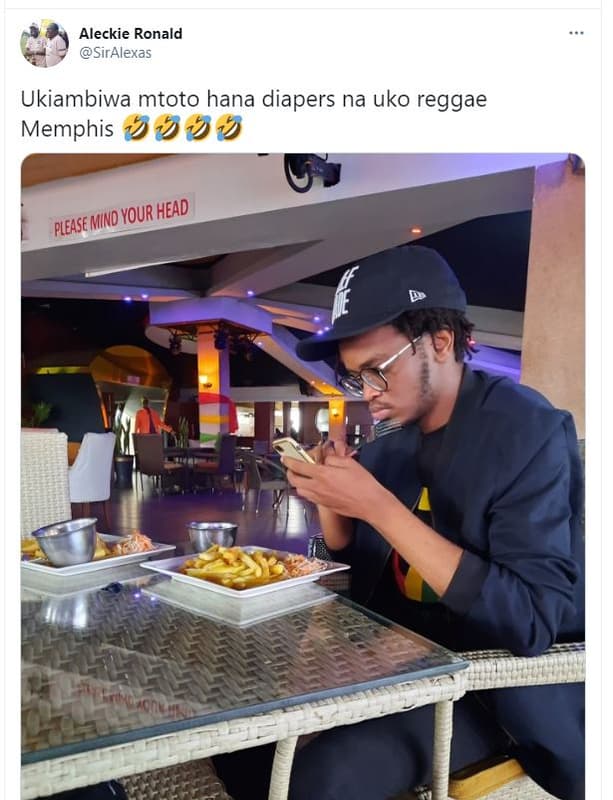 Aleckie ronald siralexas ukiambiwa mtoto hana diapers na uko reggae memphis your