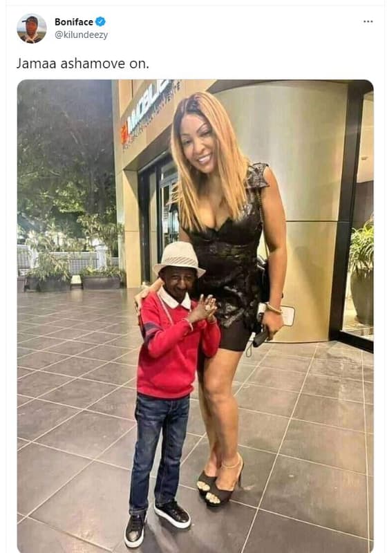 Boniface kilundeezy jamaa ashamove on.