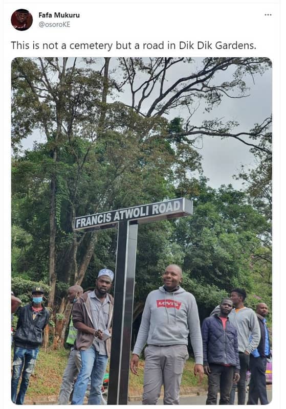Fafa mukuru osoroke this is not a cemetery but a road in dik dik gardens_ atwoli