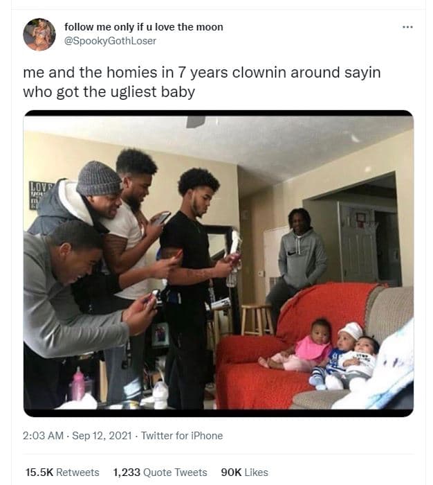 Follow me only if u love the moon spookygothloser me and the homies in 7 years c