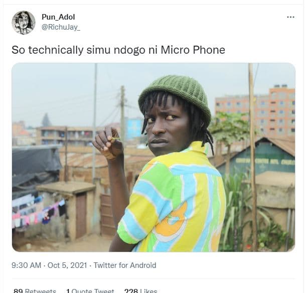Pun_adol richujay_ so technically simu ndogo ni micro phone 9.30 am oct 5, twitt