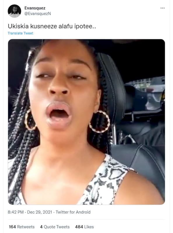 Evansquez evansquezn ukiskia kusneeze alafu ipotee.. translare tweer 8.42 pm dec