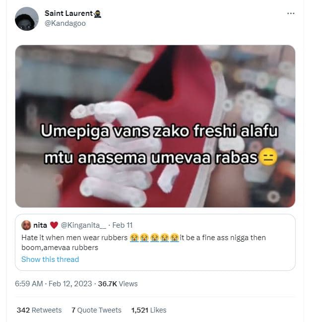 Saint laurent kandagoo umepiga vans zako freshi alafu mtu anasema umevaa rabas n