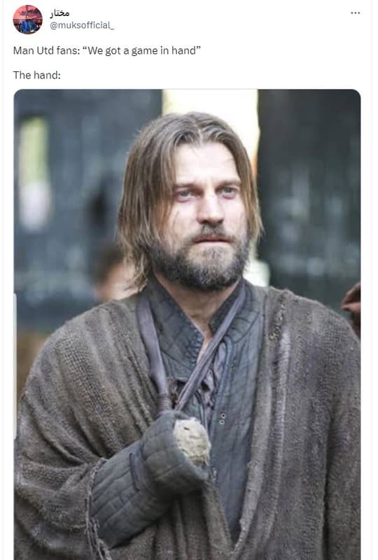 Gip muksofficial_ man utd fans we got a game in hand the hand