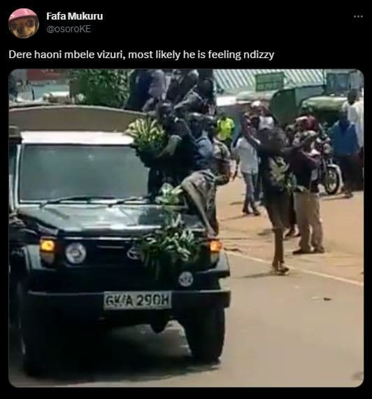 Fafa mukuru osoroke dere haoni mbele vizuri, most likely he is feeling ndizzy gc