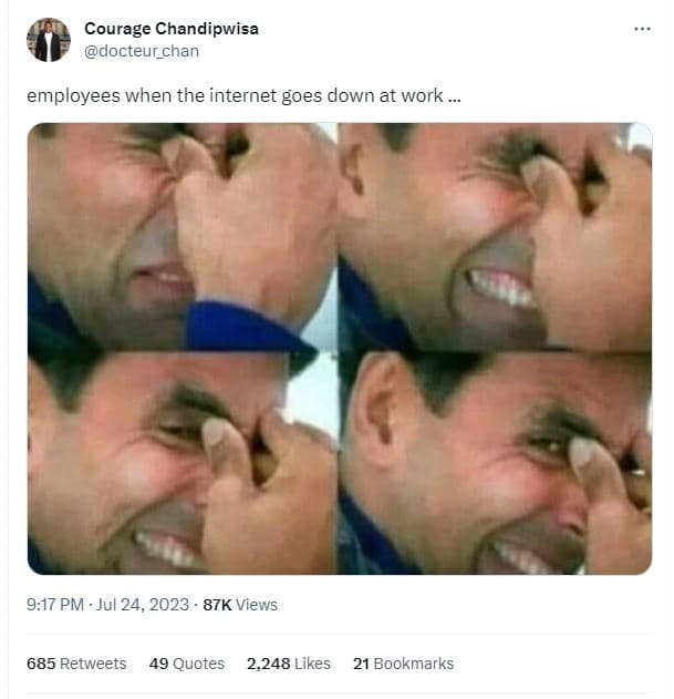 Courage chandipwisa docteur_chan employees when the internet goes down at work 9