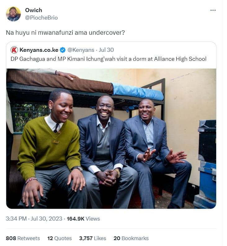 Owich piochebrio na huyu ni mwanafunzi ama undercover? kenyans.co.ke kenyans jul