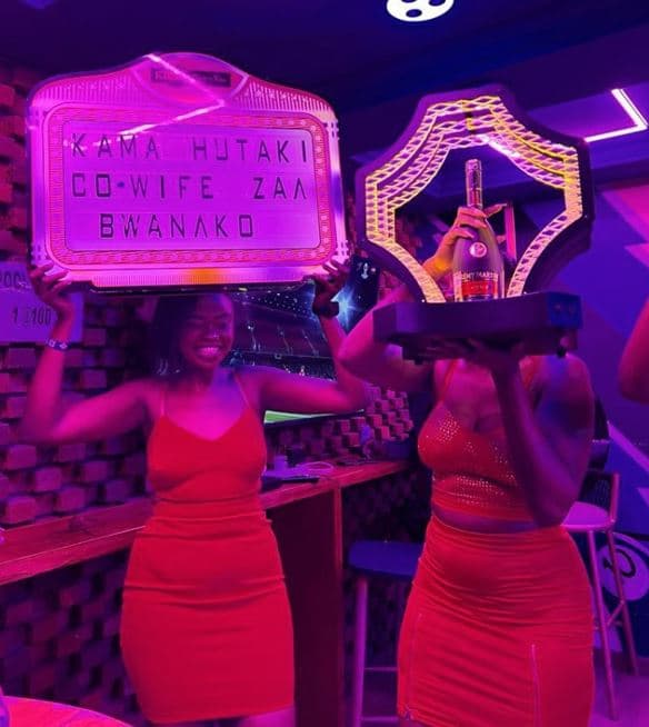 Kfma hutak c0w f e zaa bwanak 0 oc 1o6