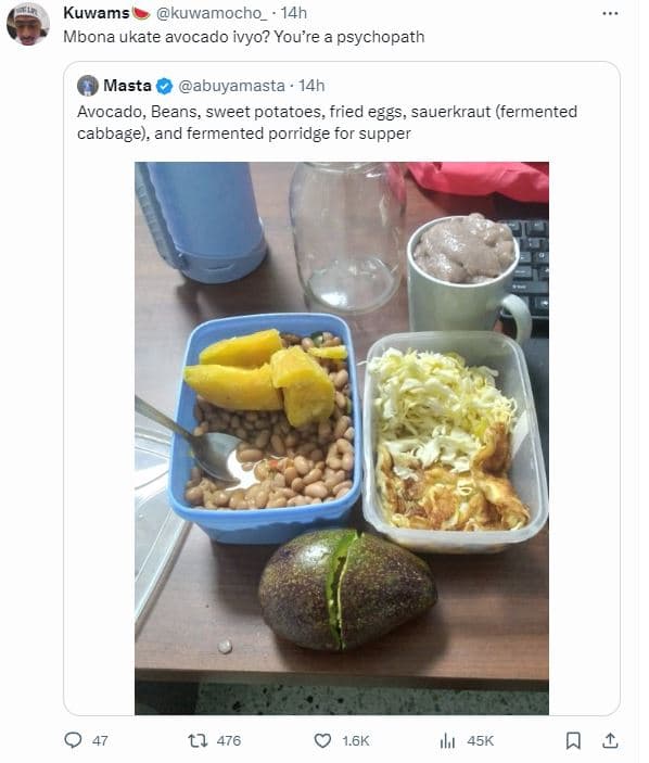 Kuwams kuwamocho_ 14h mbona ukate avocado ivyo? youre psychopath masta abuyamast