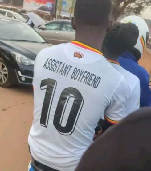 Astaht e boyfrkhd 7n