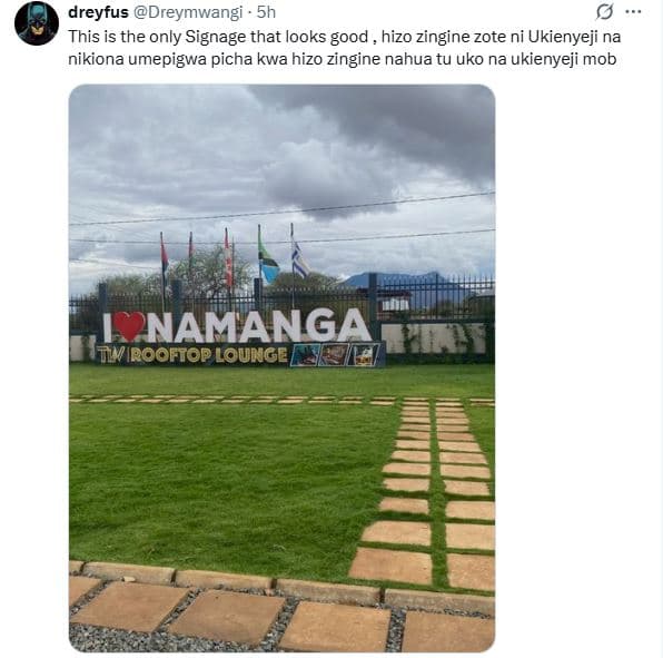 Dreyfus dreymwangi this is the only signage that looks good hizo zingine zote ni